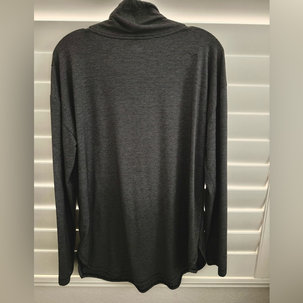 Lands' End Women's Power Performance Cowl Neck Tunic Blk/White Pinstriped Large - Picture 2 of 10